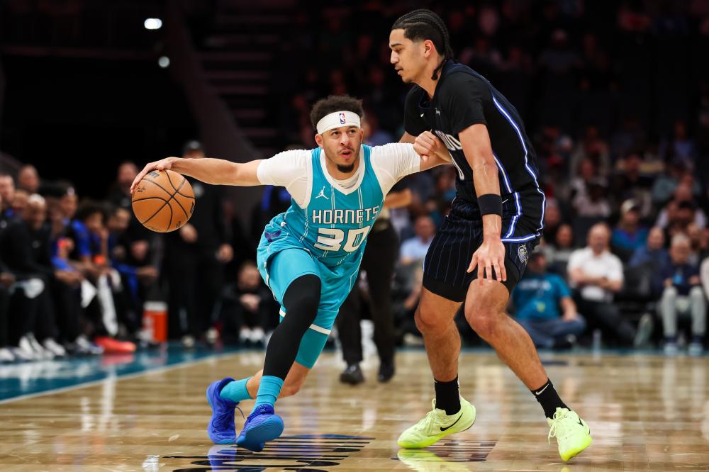 使黄友政在 使黄友政在