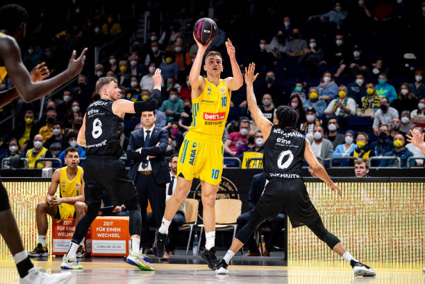 而基耶萨更 而基耶萨更